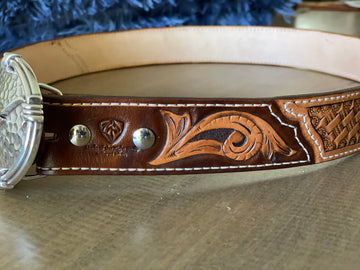 Two tone tooled western belt