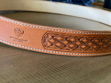 Diamond pattern western belt